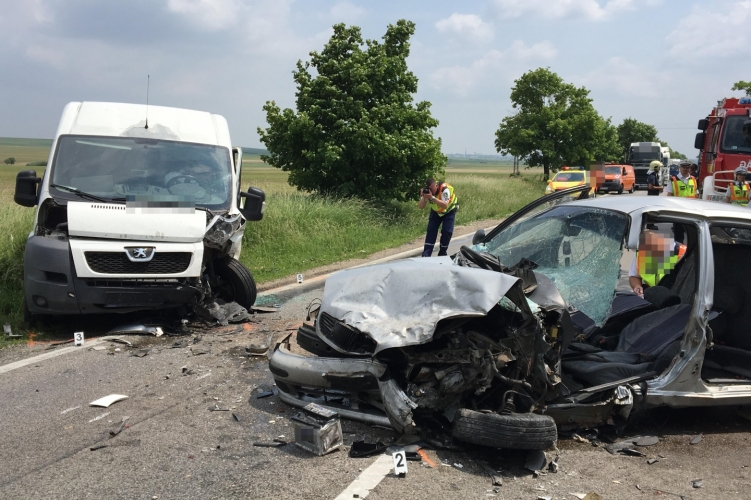 Befejeződött a helyszínelés - megindult a forgalom a 81-esen